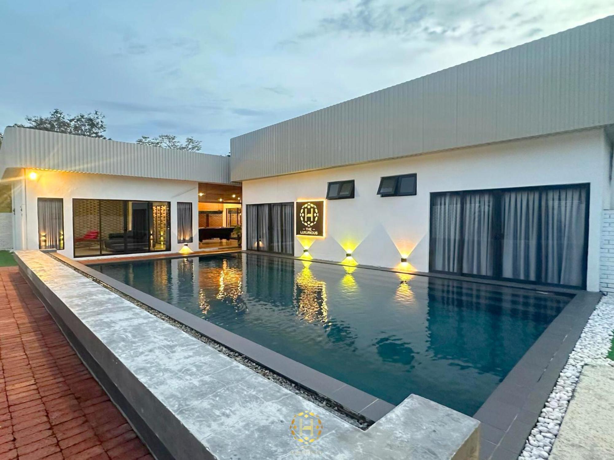 הוילה אלור גאג'ה The Luxurious 1256, A Famosa Melaka מראה חיצוני תמונה